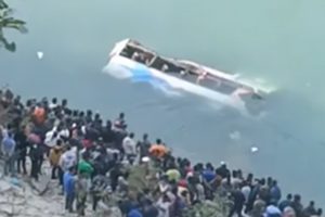 रामेछाप बस दुर्घटना अपडेट : पाँच जनाको अवस्था चिन्ताजनक