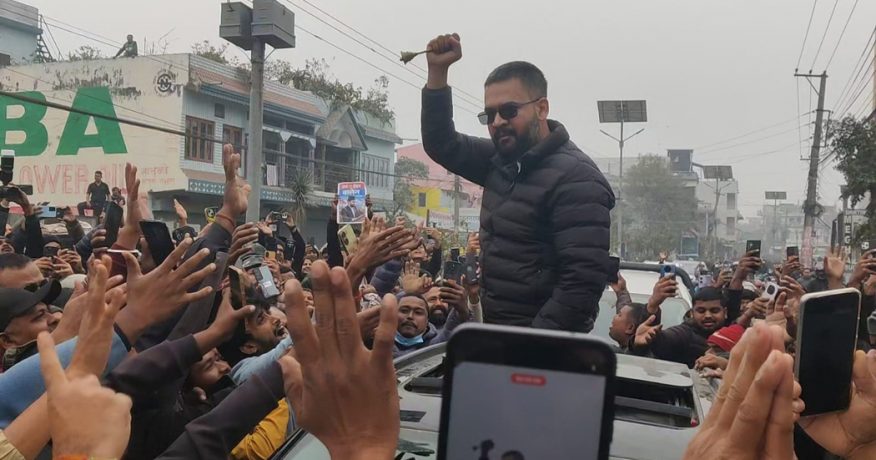 झापा–५ मा बालेनसँग ४९ हजार बढी मतान्तरले केपी ओली पराजित