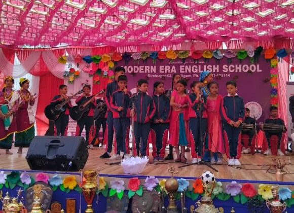 विराटनगरको मोर्डन ऐरा स्कुलले मनायो रजत जयन्ती