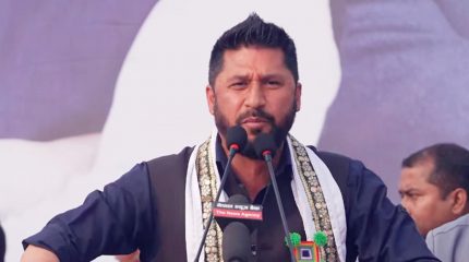 रवि लामिछानेले ठेकेदारलाई भने– विज्ञप्ती निकालेर देश बन्दैन, उपकरण खरिदतर्फ लाग्नुहोस्