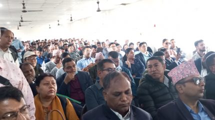 मोरङ-३ का ३६६ मतदान अधिकृत र सहायक मतदान अधिकृतलाई तालिम