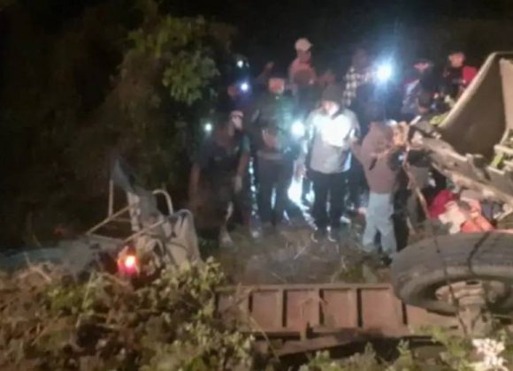 झापामा ट्याक्टर दुर्घटना हुँदा एक जनाको मृत्यु, ११ जना घाइते