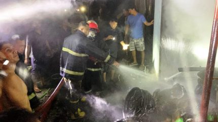 मोरङको पथरीशनिश्चरेमा मोटरसाइकल ग्यारेजमा आगलागी