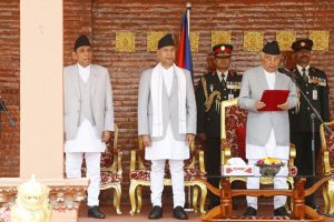 प्रतिनिधि सभाका ज्येष्ठ सदस्य अर्जुननरसिंह केसीले लिए शपथ