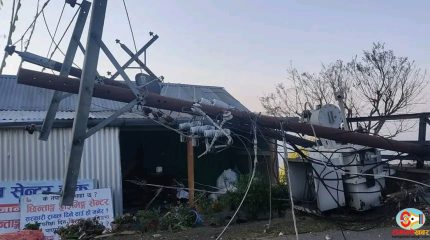 धनकुटामा हावाहुरीका कारण ठूलो भौतिक क्षति