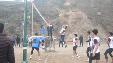 हिलेमा रामनवमी कप भलिबल : उद्घाटनमा भोजपुरको रामप्रसादराई गाउँपालिका विजयी