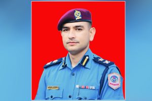 दमकका इन्स्पेक्टर लम्साल फागुन महिनाको सर्वोत्कृष्ट प्रहरी घोषित
