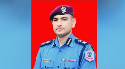 दमकका डीएसपी लम्साल फागुन महिनाको सर्वोत्कृष्ट प्रहरी घोषित