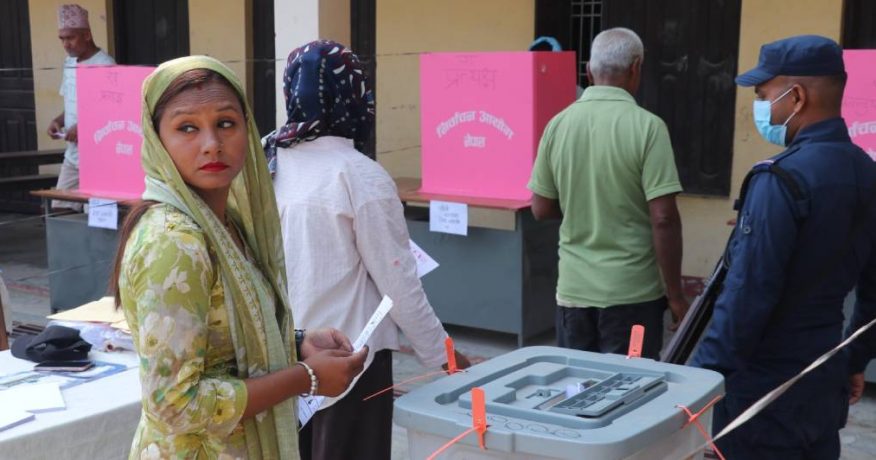 देशभर ६० प्रतिशत मत खस्यो 