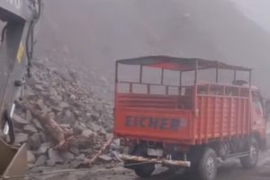 भेडेटार-रवि-राँके सडक पुनः अवरुद्ध