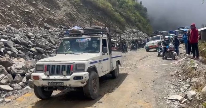 पहिरोका कारण अवरुद्ध भेडेटार-रवि-राँके सडक सुचारु