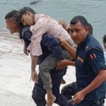 फोटो खिच्ने क्रममा तमोर नदीमा खस्दा महिला गम्भीर घाइते