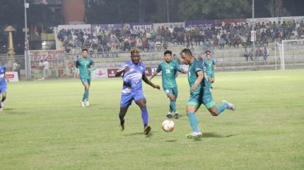 विराट गोल्डकपः उद्घाटन खेलमा आर्मीलाई स्तब्ध पार्दै झापा पुग्यो सेमिफाइनलमा