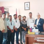 ग्रामथानका अध्यक्षसहितले धम्क्याएपछि पत्रकारहरूले गुहारे प्रशासन