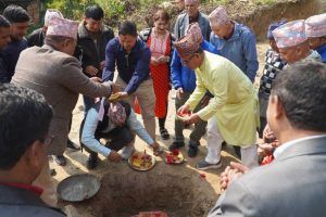 धनकुटामा शिक्षक हित साकोसको भवन शिलान्यास, नगरपालिकाले १० लाख सहयोग गर्ने