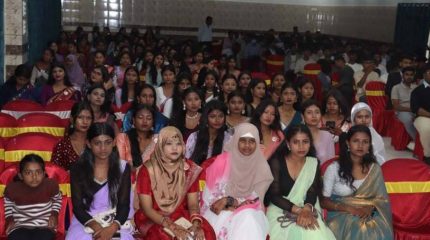 विराटनगरको भानु कलेजका उत्कृष्ट विद्यार्थीलाई सम्मान