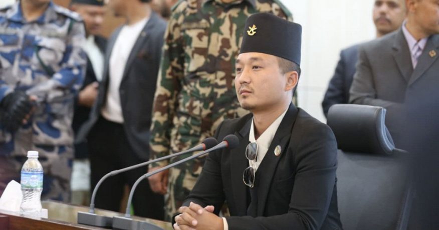 चौतर्फी आलोचनापछि गृहमन्त्रीले दिए राजीनामा