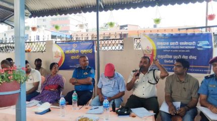 विराटनगरमा सफारी चलाउन लाइसेन्स र सुरक्षित चालक ज्याकेट अनिवार्य गरिदैँ