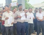 १४ महिनादेखि तलब नपाउँदा उदयपुर सिमेन्ट उद्योगका श्रमिक आन्दोलित