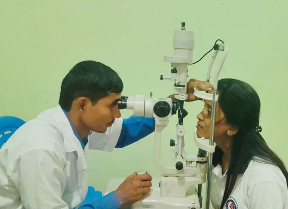 विराटनगरमा बीमा प्राधिकरणको वार्षिकोत्सवमा रक्तदान र स्वास्थ्य शिविर