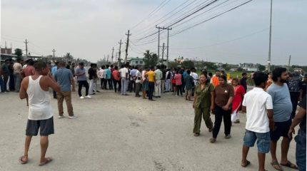 विराटनगरमा स्कुलबाट फर्कँदै गर्दा भारतीय गाडीले दियो ठक्कर, बाबु-छोरीको मृत्यु