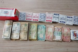 विराटनगरमा दुई लाख ५७ हजारसहित तास खालबाट १२ जना पक्राउ
