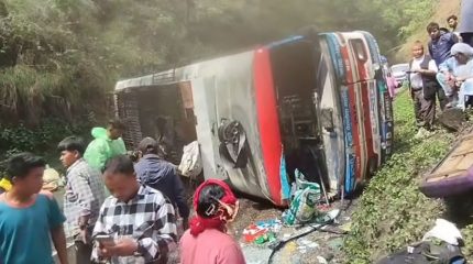 धनकुटामा बस दुर्घटना