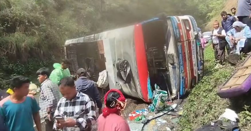 धनकुटामा बस दुर्घटना