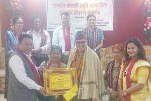 विराटनगरका पत्रकार थपलियालाई जनार्दन मैनाली स्मृति पत्रकारिता पुरस्कार