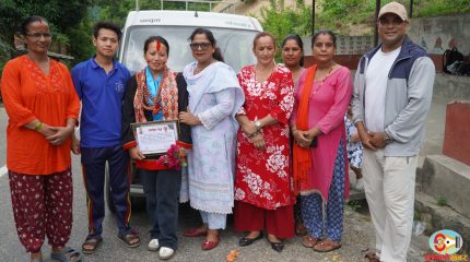 धनकुटाकी एकमात्रै सवारी चालक महिला कुशलालाई सम्मान