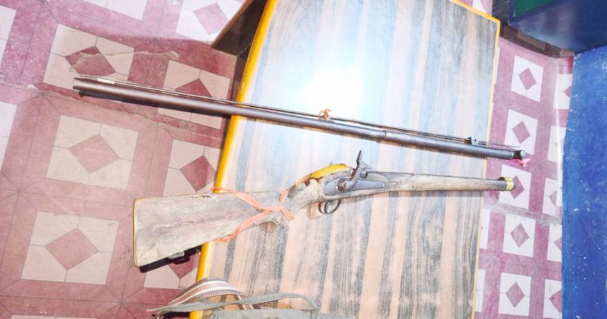 मोरङको सुन्दरहरैंचाबाट बन्दुक र गाँजासहित एक जना पक्राउ