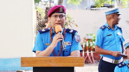 सवारी चेकिङमा शिष्ट र मर्यादित व्यवहार गर्न ट्राफिकलाई कोशीका डीआइजी खनालको निर्देशन