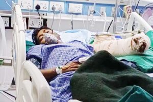 कप्तानगन्ज झडपमा गोली लागेर घाइते भएका अमितको काटियो हात
