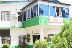 घुससहित पक्राउ परे डिभिजन वन कार्यालय उदयपुरका सूचना अधिकारी