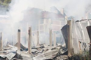 ताप्लेजुङको दोभान बजारमा लागेको आगो नियन्त्रणमा