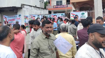 काँग्रेस वडा अधिवेशन : विराटनगर वडा नम्बर ६ मा दुई पक्षबीच हानाहान