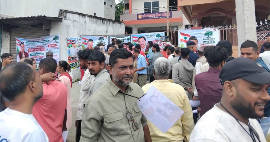 काँग्रेस वडा अधिवेशन : विराटनगर वडा नम्बर ६ मा दुई पक्षबीच हानाहान