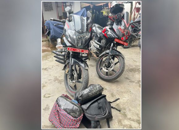 धनकुटाबाट गाँजा र मोटरसाइकलसहित तीन जना पक्राउ