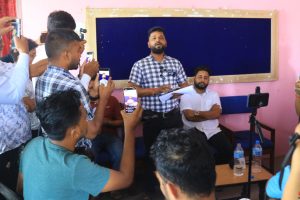 विराटनगरको दिव्य ज्योति अस्पतालले भन्यो : गाँजा बोकेको भ्यान हाम्रो होइन