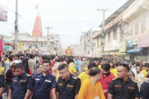 विराटनगरमा भव्य भयो राधाकृष्ण रथयात्रा, उर्लियो जनसागर