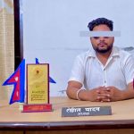 गाँजा बरामद भएको भ्यानबाट स्टिकर उप्काएको आरोपमा महेन्द्र मोरङका स्ववियु सभापति पक्राउ