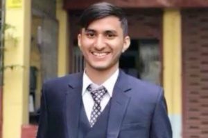 भोटेकोशी बाढीपछि सम्पर्कविहीन छन् सुनसरीका सचिन, परिवारका एक्ला छोरा थिए