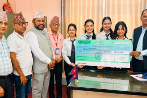 विराटनगरको शिक्षादीप कलेजद्वारा बाढीपीडितलाई १२ लाख ५१ हजार सहयोग