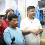 डा.सुनील शर्माले केएमसीमा २४ वर्षीया विनिताको निःशुल्क मिर्गौला प्रत्यारोपण गरिदिने