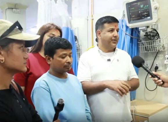 डा.सुनील शर्माले केएमसीमा २४ वर्षीया विनिताको निःशुल्क मिर्गौला प्रत्यारोपण गरिदिने