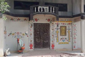 बाढीपीडितलाई सहयोग गर्न विराटनगरको गुरुकुलमा नाटक मञ्चन हुँदै