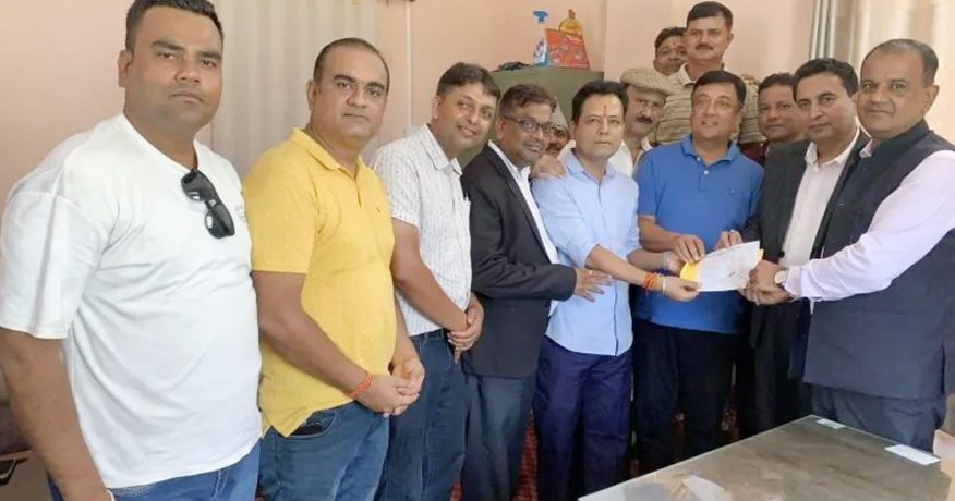 विराटनगरको रथयात्रामा संकलन भएको भेटी राहत कोषमा जम्मा