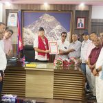 कोशी प्रदेशका अलपत्र २३२ योजना सम्पन्न गर्न व्यवसायीहरूलाई मन्त्रीको अन्तिम मौका