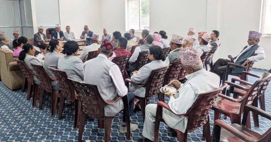 एमाले कोशी प्रदेश संसदीय दलद्वारा बाढीपीडितलाई ४ लाख सहयोग