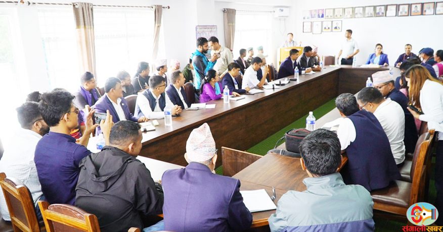 धनकुटामा अलपत्र पूर्वाधार आयोजनाहरूको काम तत्काल समाधान गर्न माग